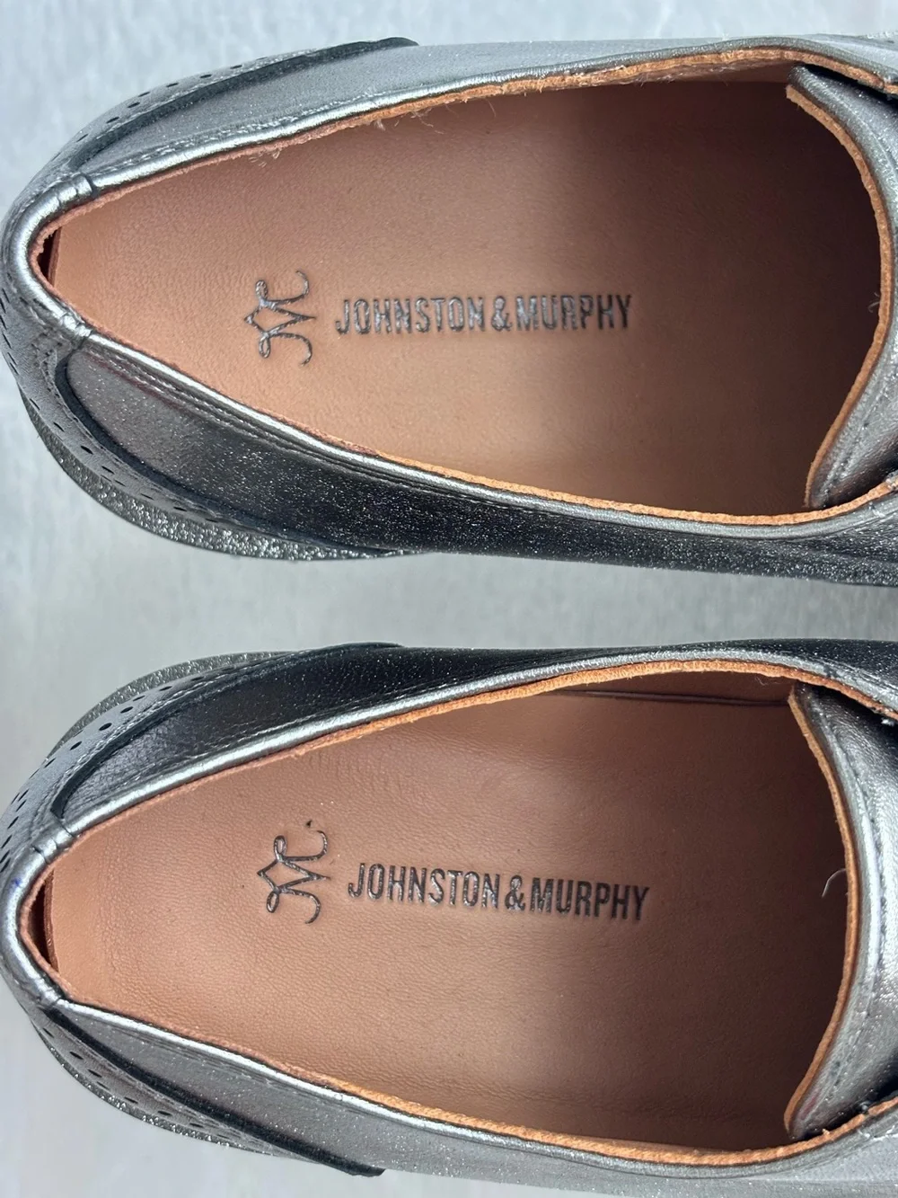 JOHNSTON & MURPHY Gracelyn Gore Metallic Pewter Slip-On Oxford Wedge--NEW--6.5